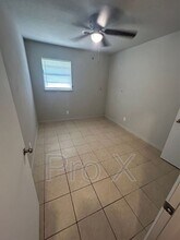 911 S 10th St in Rogers, AR - Building Photo - Building Photo
