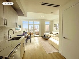 1516 Park Ave in New York, NY - Building Photo