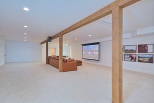 1893 Middle Teton Rd in Driggs, ID - Building Photo