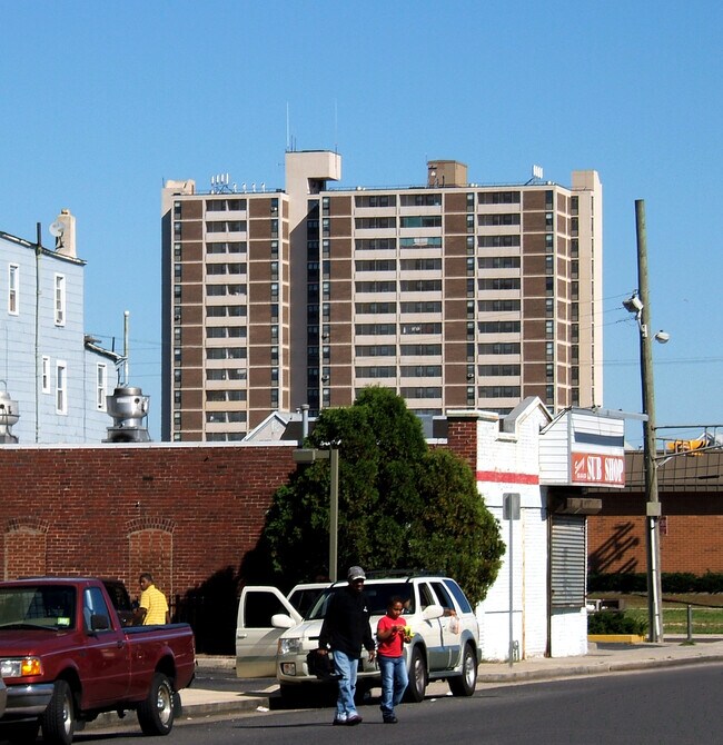 Shore Park High Rise in Atlantic City, NJ - Building Photo - Building Photo