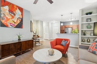 Sorelle in Atlanta, GA - Building Photo - Building Photo