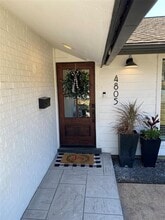 4805 Kinglet St in Houston, TX - Building Photo - Building Photo