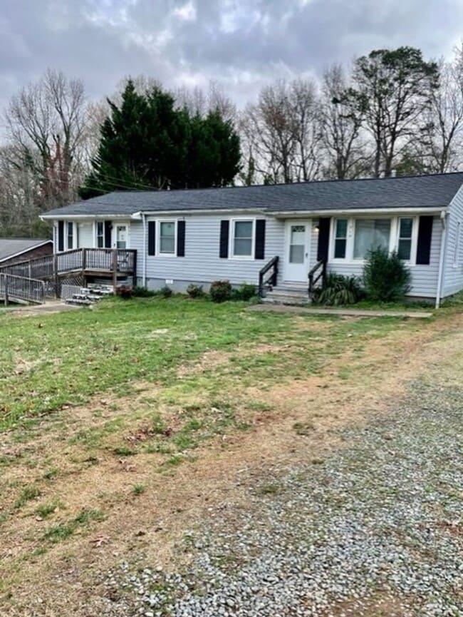 property at 710 Murphy St