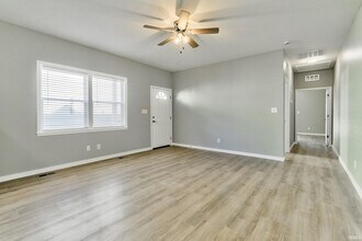 1207 Culver Dr in Evansville, IN - Building Photo - Building Photo