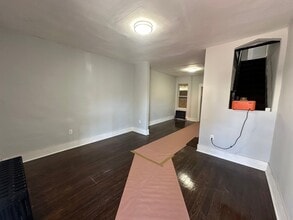 4253 N 17th St in Philadelphia, PA - Building Photo - Building Photo