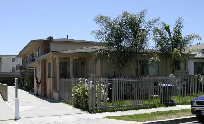 4048 W 139th St in Hawthorne, CA - Foto de edificio - Building Photo