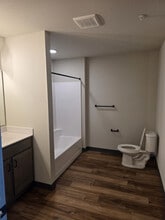 Woods Hollow in Woodruff, WI - Foto de edificio - Building Photo