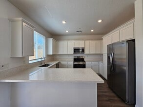3569 Vestland Wy in Rancho Cordova, CA - Building Photo - Building Photo