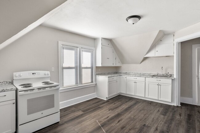 property at 1316 S 13th St