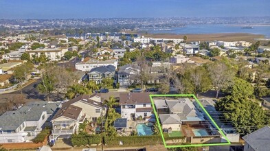 3968 Sequoia St in San Diego, CA - Foto de edificio - Building Photo