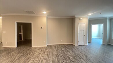 1310 Kathy Ann Wy E in Carrollton, VA - Building Photo - Building Photo