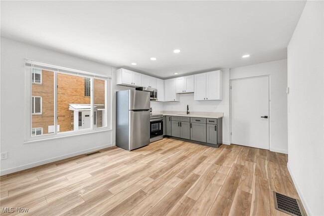 property at 18997 Hilliard Blvd