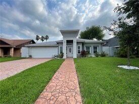 15 E Patsy Dr in Hidalgo, TX - Building Photo