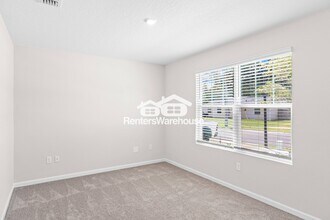 4243 Matador Dr in Jacksonville, FL - Foto de edificio - Building Photo