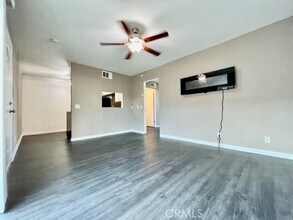 36953 Bankside Dr, Unit 10 in Cathedral City, CA - Building Photo - Building Photo