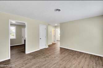 1216 Davis St in Jacksonville, NC - Building Photo - Building Photo