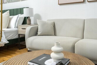 317 W 74th St-Unit -ID379480P in New York, NY - Building Photo - Building Photo