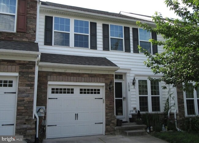 property at 1219 Madison Ln