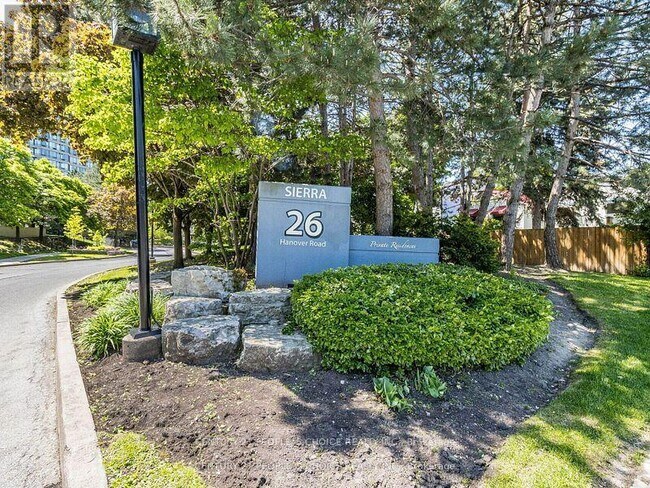 26-126 Hanover Rd in Brampton, ON - Building Photo - Building Photo