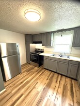 10 Suncrest Ter, Unit 2 in Keokuk, IA - Foto de edificio - Building Photo