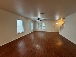 8429 Steamline Cir in Austin, TX - Building Photo - Building Photo
