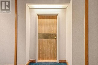 175 Bamburgh Cir in Toronto, ON - Building Photo - Building Photo