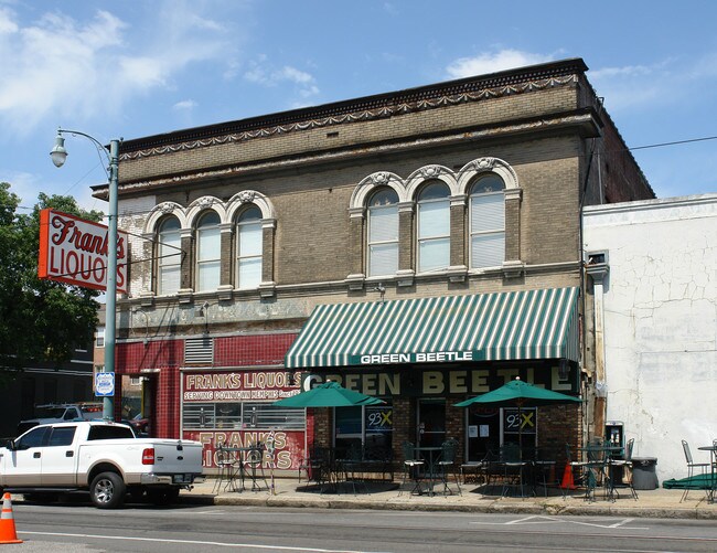 325-327 S Main St in Memphis, TN - Foto de edificio - Building Photo