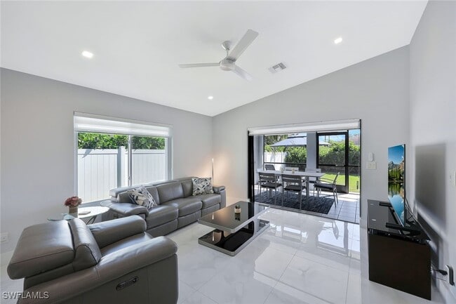 532 103rd Ave N in Naples, FL - Building Photo - Building Photo