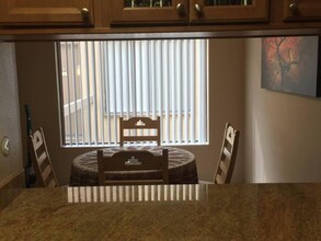 508 Woodside Oaks in Sacramento, CA - Building Photo - Building Photo