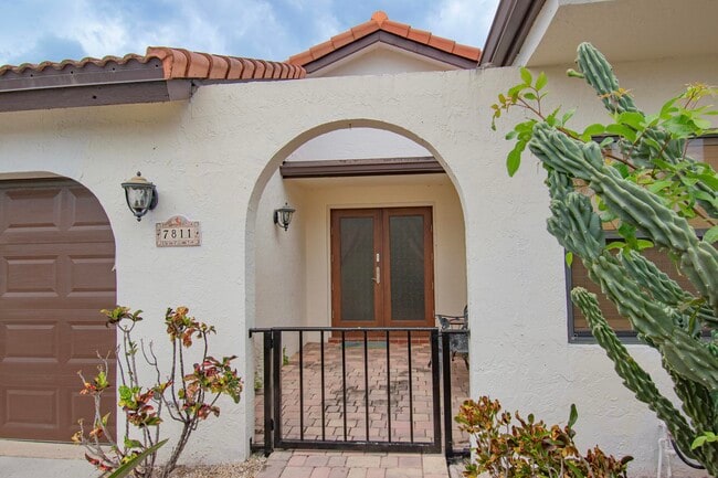 7811 Villa Nova Dr in Boca Raton, FL - Building Photo - Building Photo
