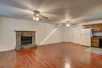 66 Bakers Bridge Cir in Douglasville, GA - Building Photo - Building Photo