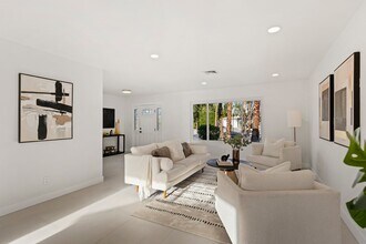 1111 S San Joaquin Dr in Palm Springs, CA - Building Photo - Building Photo