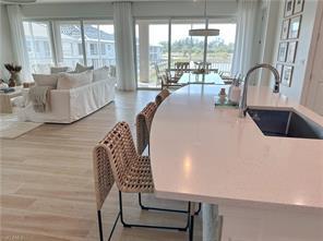 207 Indies Dr E-Unit -201 in Naples, FL - Building Photo - Building Photo