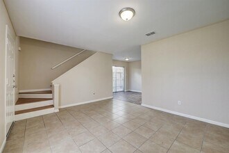 1918 Upland Dr in Houston, TX - Building Photo - Building Photo
