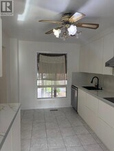 58 Muirlands Dr in Toronto, ON - Building Photo - Building Photo