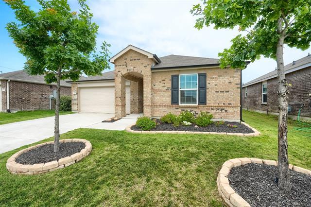 5549 Cherokee Rose Dr in Royse City, TX - Building Photo - Building Photo