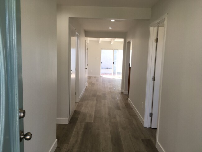 2600 185th St in Redondo Beach, CA - Building Photo - Building Photo