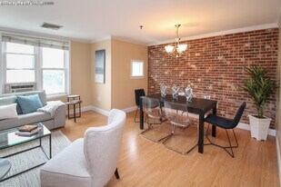 161 W Sixth St in Boston, MA - Building Photo