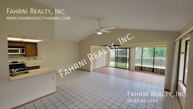 98-1752-1752 Ka?ahumanu St in Pearl City, HI - Building Photo - Building Photo