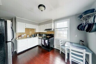 45 Hammond St in Newport, RI - Foto de edificio - Building Photo