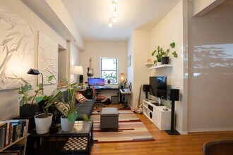 69 Harvey St in Cambridge, MA - Building Photo - Building Photo