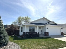 2508 N Ellington St in Ellensburg, WA - Building Photo