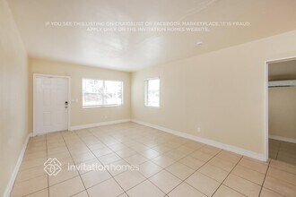 1511 NE 205th Terrace in Miami, FL - Foto de edificio - Building Photo