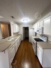 1821 Balmoral Dr in Fayetteville, NC - Building Photo - Building Photo