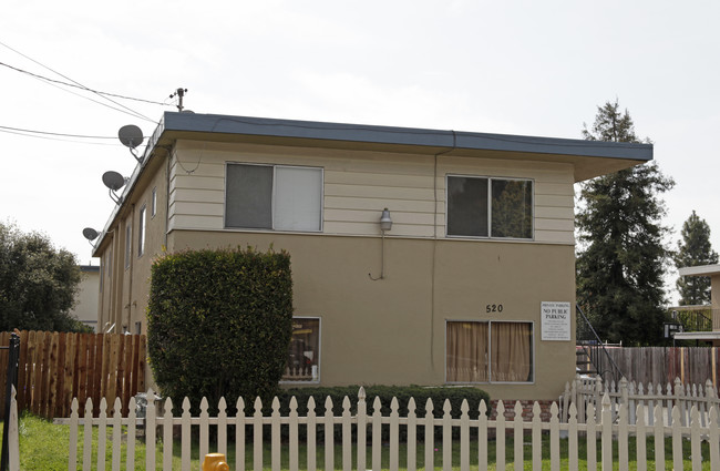 520 Shepherd Ave in Hayward, CA - Building Photo - Building Photo