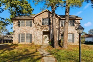 16014 Southampton Dr in Spring, TX - Building Photo