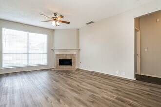 3000 Vicksburg Ln in Fort Worth, TX - Building Photo - Building Photo