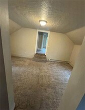 328 6th St W in Altoona, WI - Building Photo - Building Photo