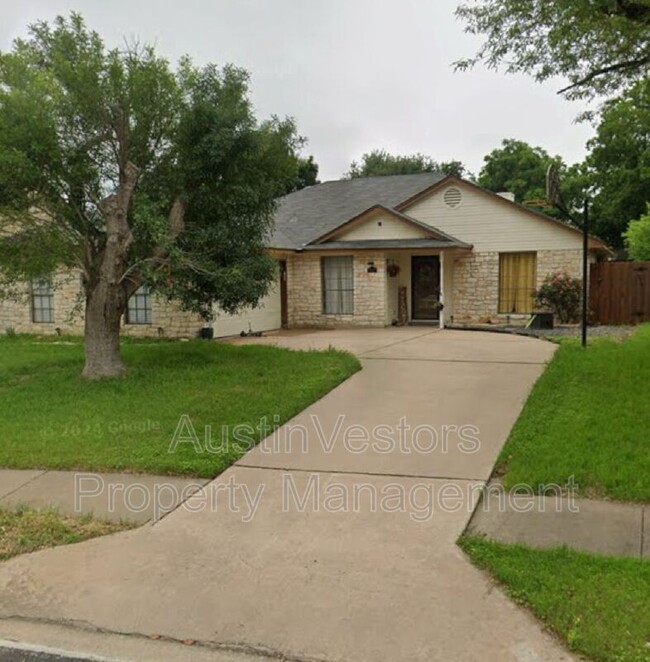 property at 2011 Crystal Shore Dr