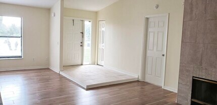 607 SW Lucero Dr in Port St. Lucie, FL - Building Photo - Building Photo